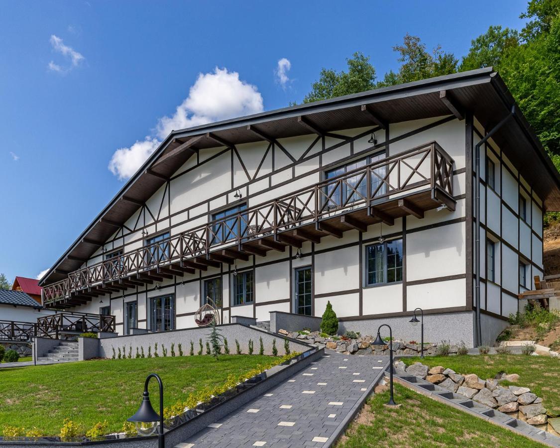 Private House Scherbovets Zhdeniievo Exterior photo