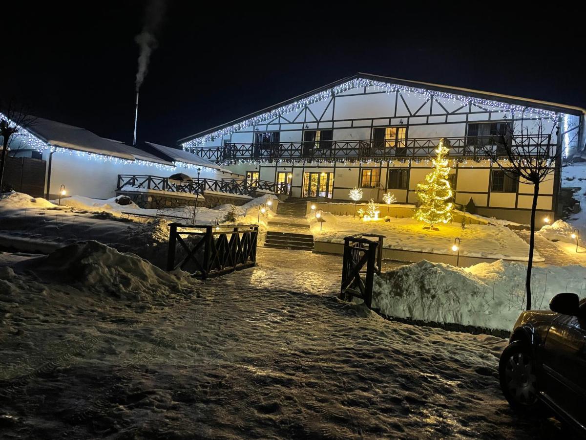 Private House Scherbovets Zhdeniievo Exterior photo