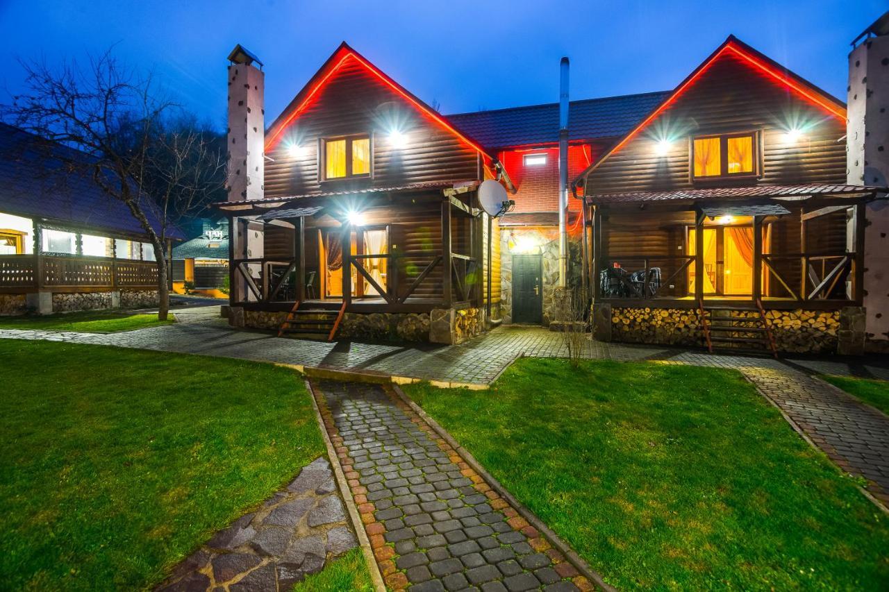 Private House Scherbovets Zhdeniievo Exterior photo